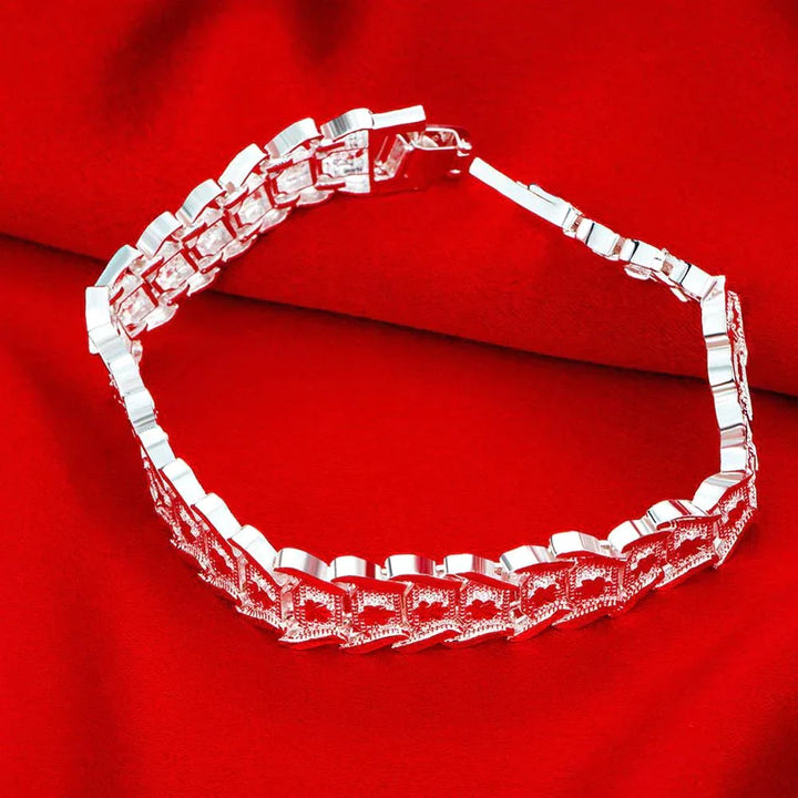 Elegant Shiny Bracelet with Rhinestones-Nora Luxe