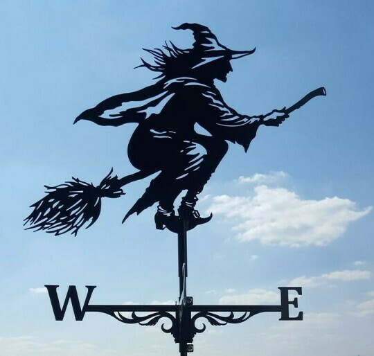 Excentric Weather Vane for the Garden – Vintoro-Witch-The Livary