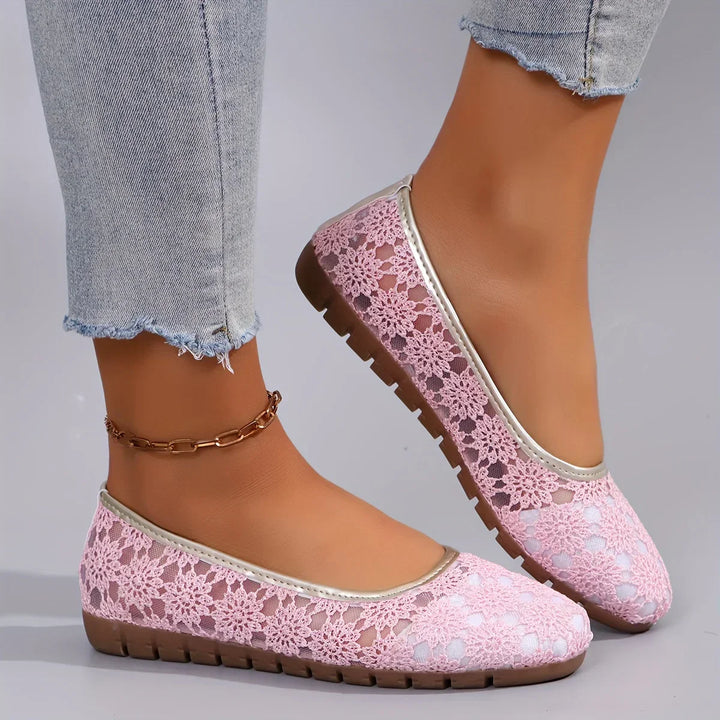 Flower Pattern Ballerinas | Fleur-5-White-Nora Luxe