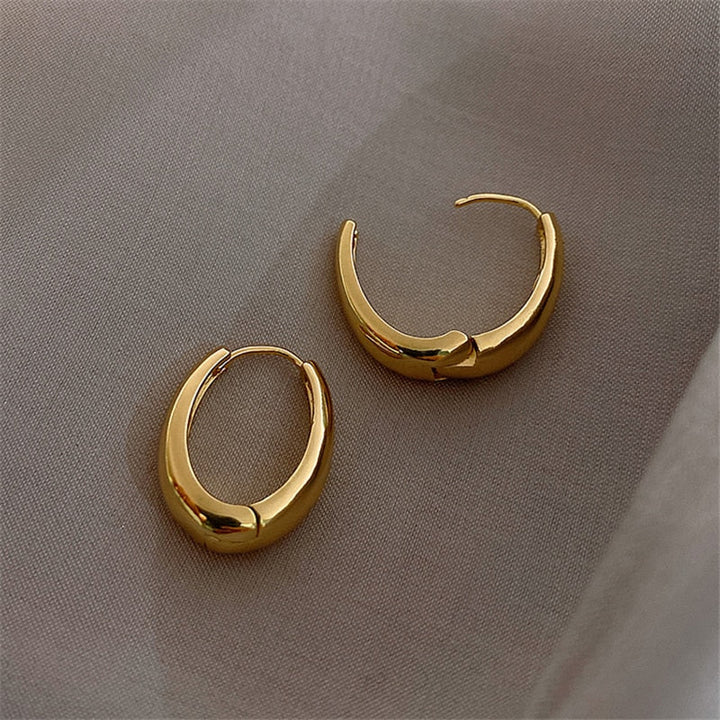 Gold Classic Hoop Earrings | Timeless Elegance-Nora Luxe