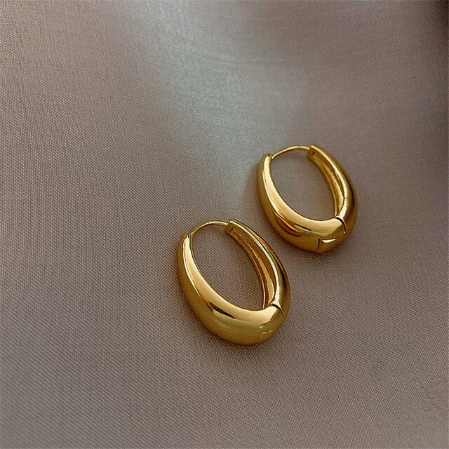 Gold Classic Hoop Earrings | Timeless Elegance-Nora Luxe
