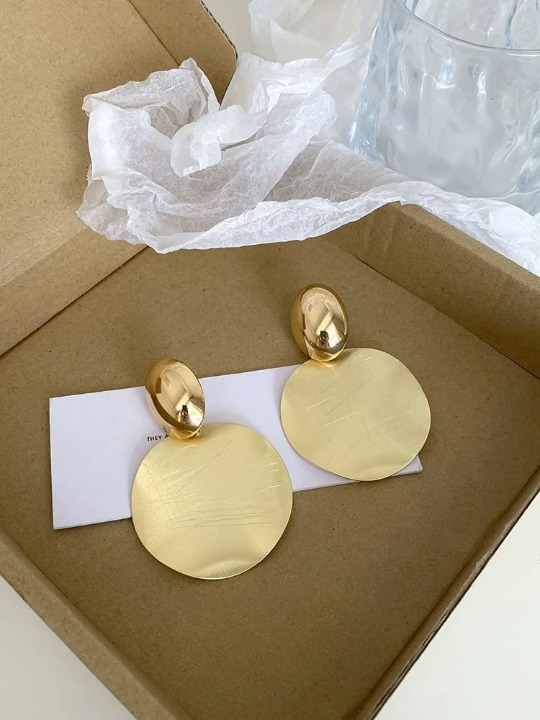 Gold Earrings with Round Pendants - Amaya