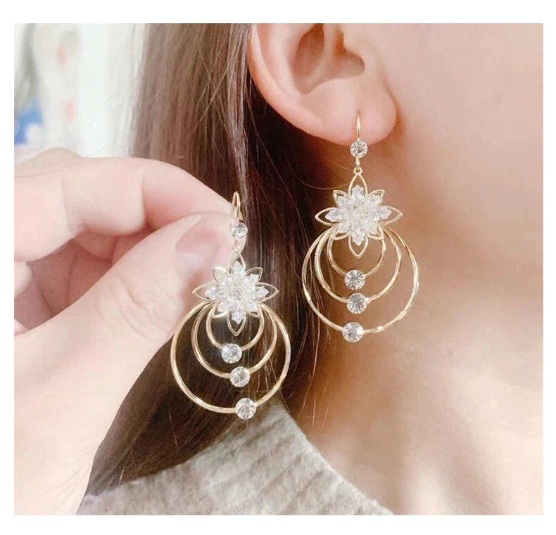 Golden Hoop Earrings | Luxurious Jewellery-Nora Luxe