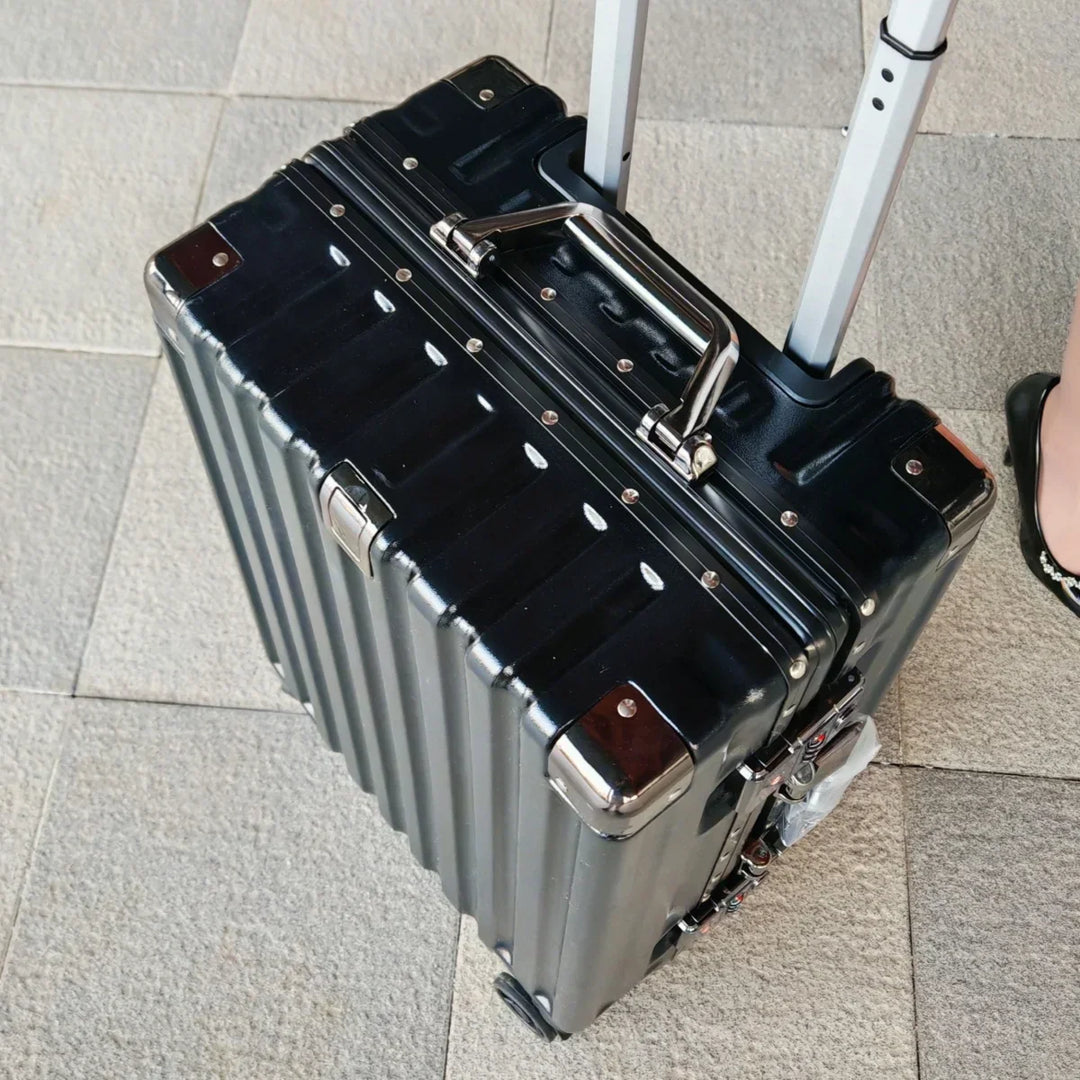 Hard shell suitcase with aluminum frame – Vilnius-Blue-S (42 L)-Nora Luxe