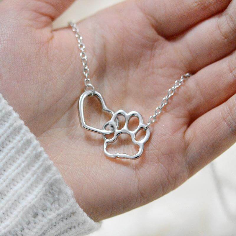 Heartwarming Necklace for Animal Lovers - PawHeart-Gold-Nora Luxe