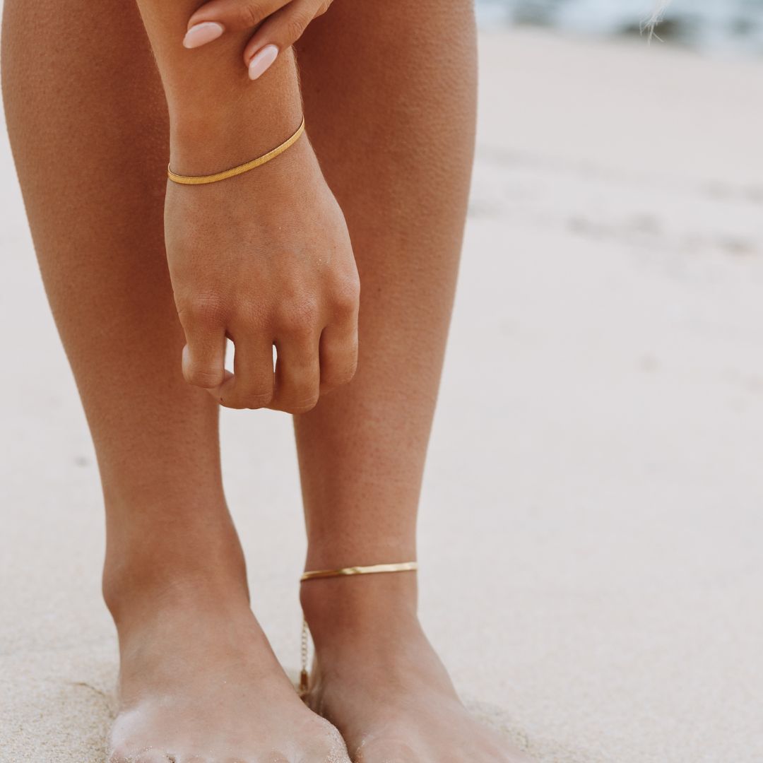 Herringbone Bracelet - Lana-Gold-Nora Luxe