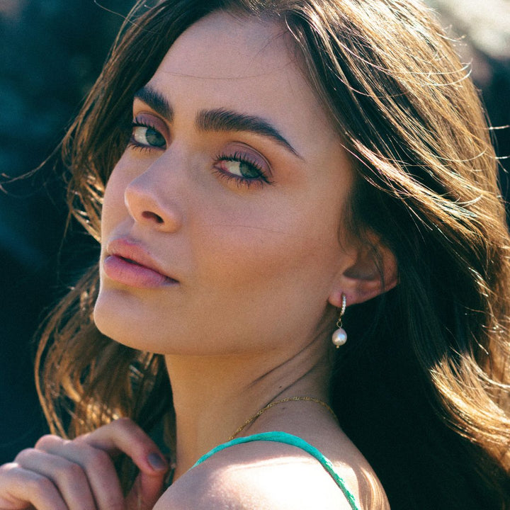 Hoops with freshwater pearls - Arina-Gold-Nora Luxe