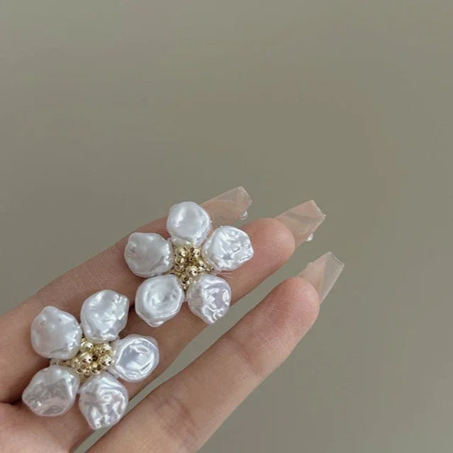 Irregular Pearl Petal Earrings - Celine-Nora Luxe