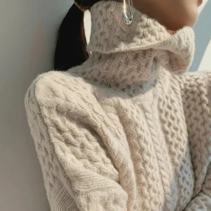 Luxury Cashmere Turtleneck with Checkered Pattern - Celeste-Beige-XS-Nora Luxe