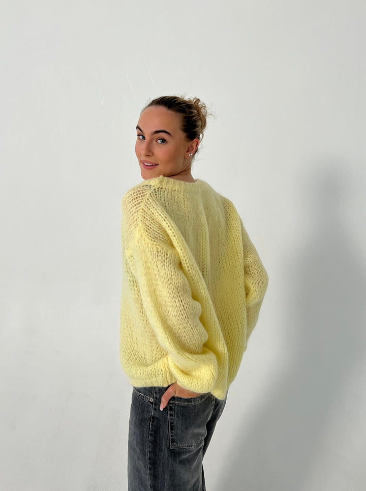 Luxury Comfortable Women's Sweater - Lunovia-Yellow-XS/S-Nora Luxe