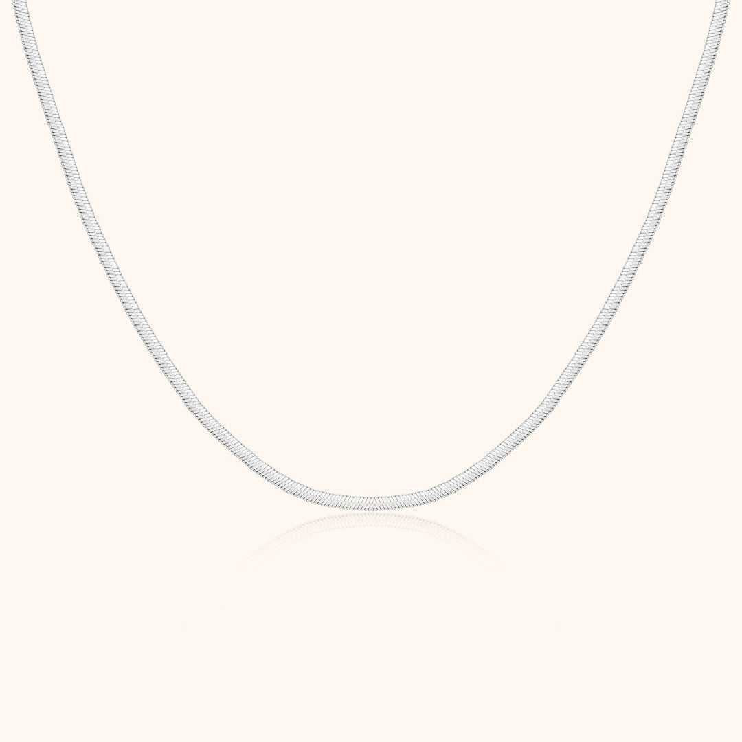 Luxury Flat Necklace - Elvira-Silver-Nora Luxe