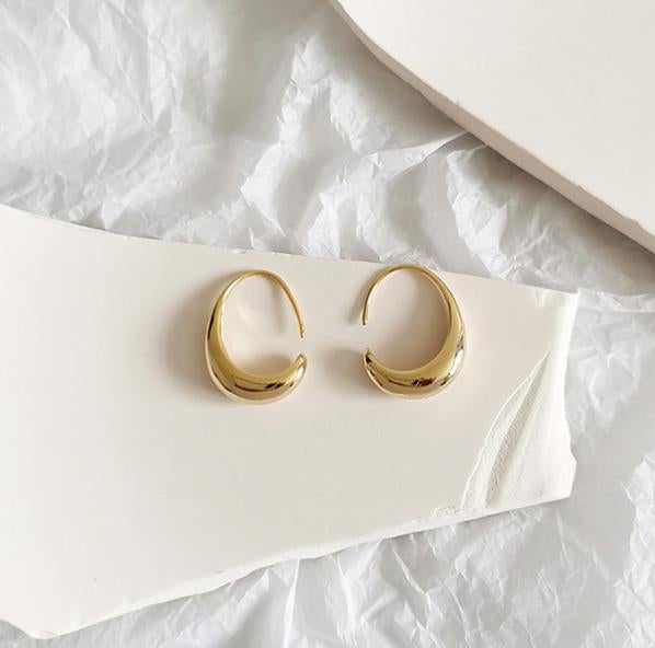 Luxury Hoop Earrings - Celestina-Gold-Nora Luxe