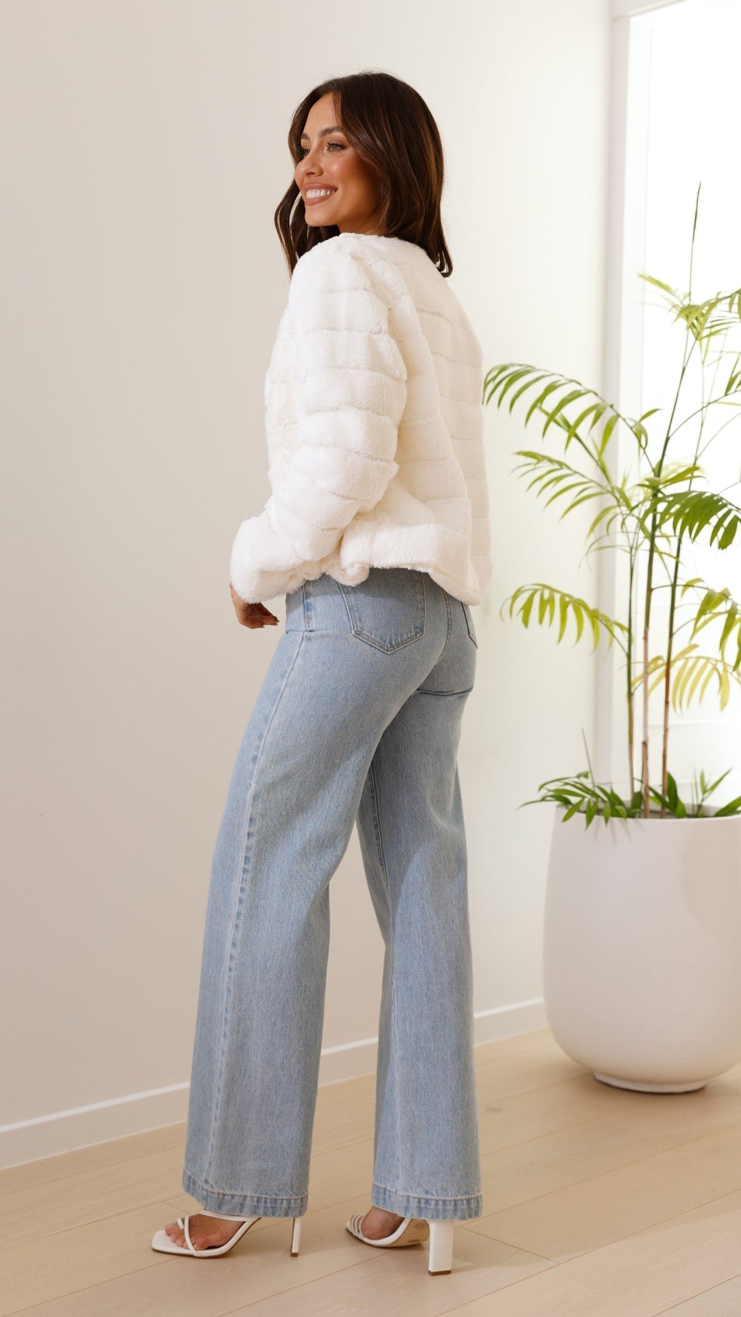Luxury Ladies Crop Jacket - Veloura-White-XS-Nora Luxe