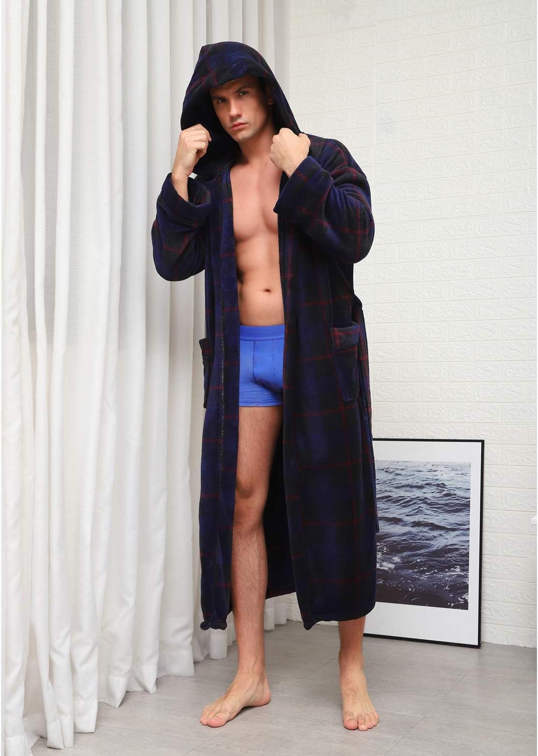 Luxury Men's Bathrobe with Hood - Lars-Black/Red-S-Nora Luxe