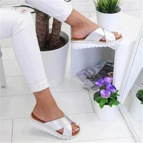 Luxury Stride Ortho-Sandals Ladies - Simone-Gold-2.5-Nora Luxe