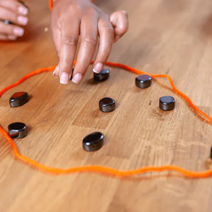 Magnetic Chess Set - Artemis-Nora Luxe