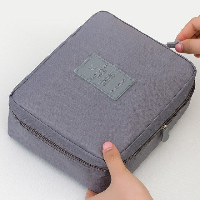 Compact Waterproof Make-Up Travel Organiser – 1+1 FREE Mini Cosmetic Storage Case