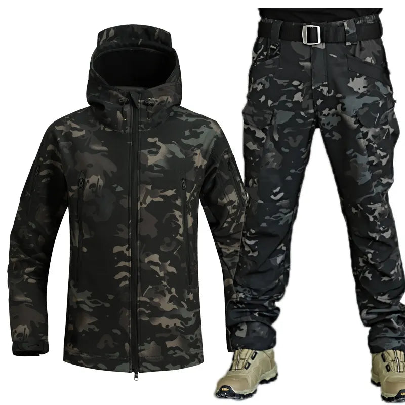 Men's Outdoor Set - Thomas-Dark Camouflage-2XS-Nora Luxe