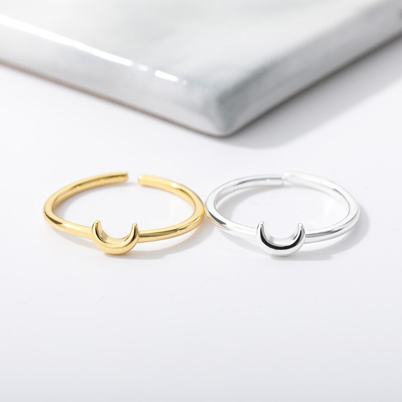 Minimalist Crescent Ring - Nova-Gold-Nora Luxe