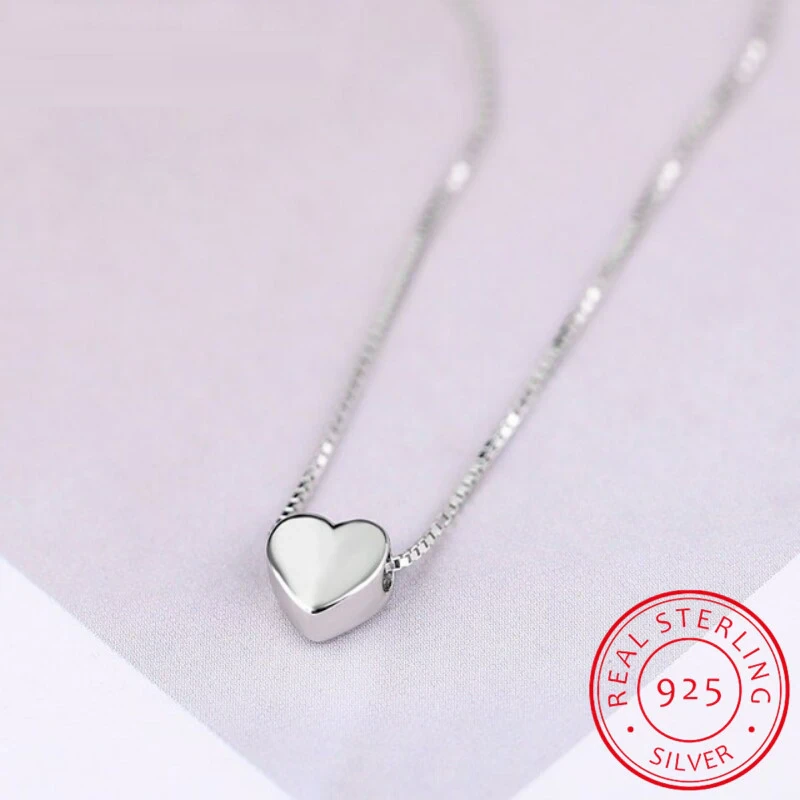 Minimalist Smooth Heart Necklace-Nora Luxe
