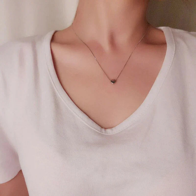 Minimalist Smooth Heart Necklace-Nora Luxe