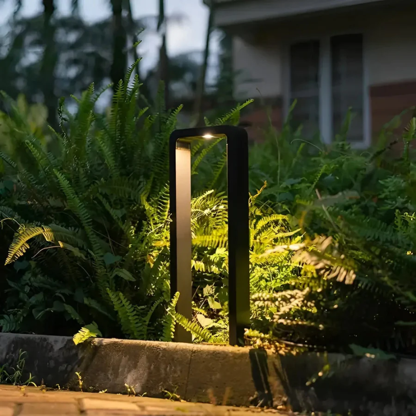 Modern LED Garden Lighting - LumaGarde-23.62 inches-Nora Luxe