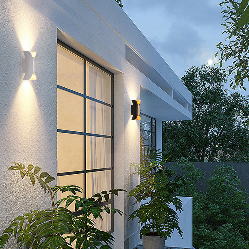 Modern LED Outdoor Wall Lamp - LumiEdge-Black and Gold-Small 6W-Warm white-Nora Luxe