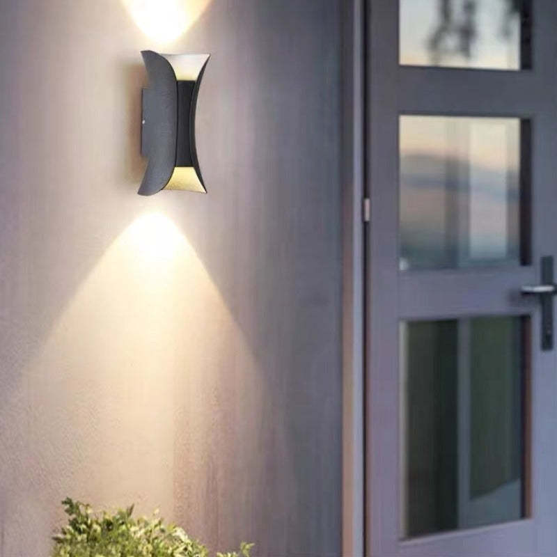 Modern LED Outdoor Wall Lamp - LumiEdge-Black-Large 20W-Warm white-Nora Luxe