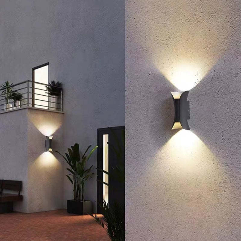 Modern LED Outdoor Wall Lamp - LumiEdge-Black-Small 6W-Warm white-Nora Luxe