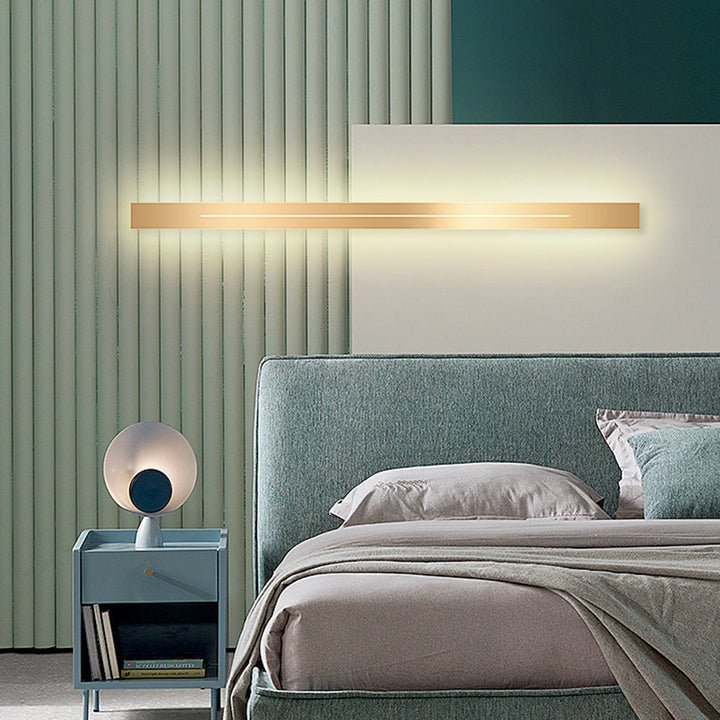 Modern LED Wall Lamp - LumièreGold-Black-L 23.62 in-Warm White-Nora Luxe
