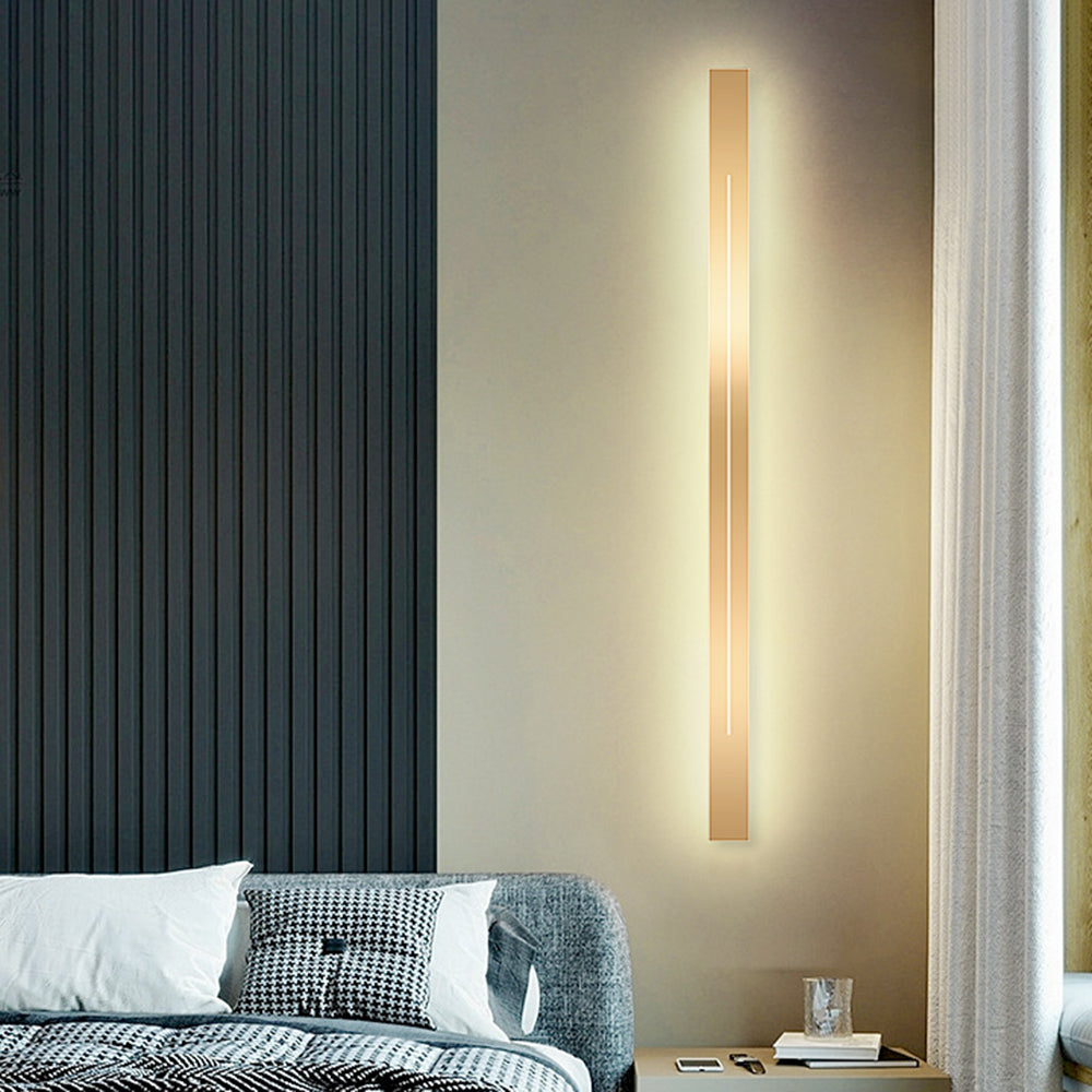 Modern LED Wall Lamp - LumièreGold-Black-L 23.62 in-Warm White-Nora Luxe