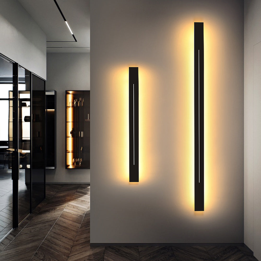 Modern LED Wall Lamp - LumièreGold-Black-L 23.62 in-Warm White-Nora Luxe