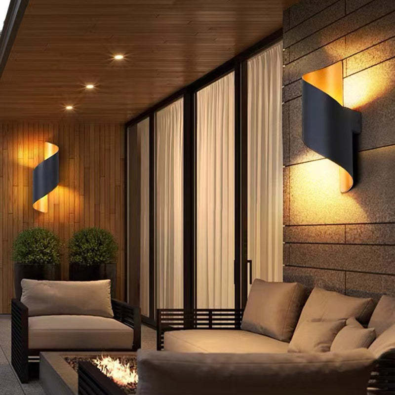 Modern Spiral LED Wall Light - TwistLight-Small-White-Nora Luxe