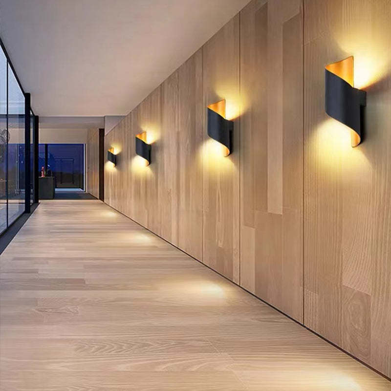 Modern Spiral LED Wall Light - TwistLight-Small-White-Nora Luxe