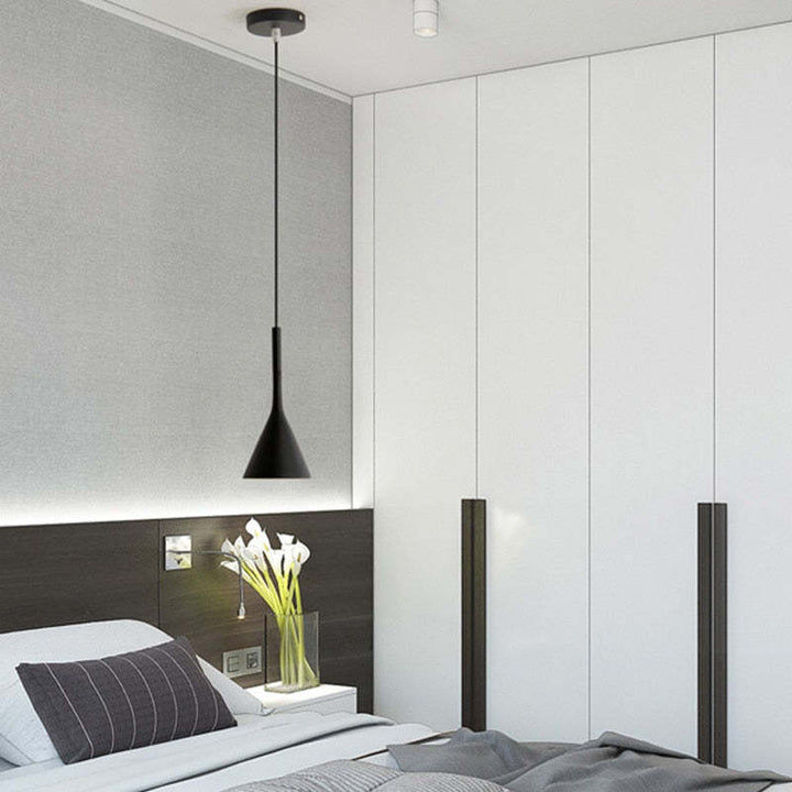 Modern Triangle Pendant Lamp - Trionda-Black-Nora Luxe