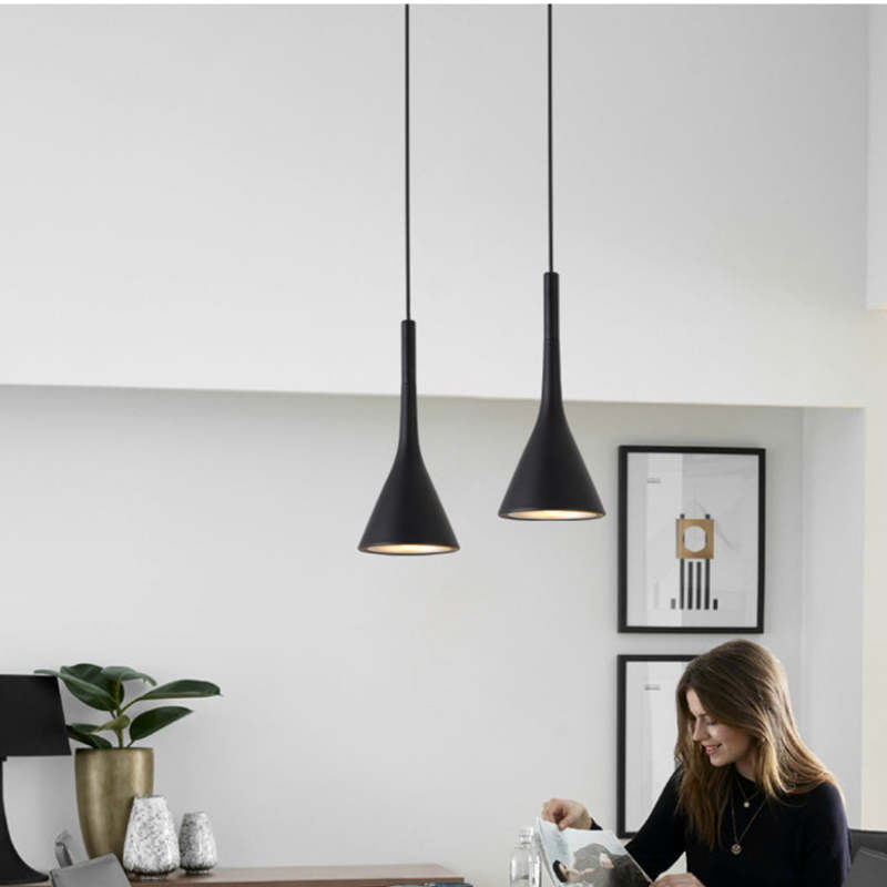 Modern Triangle Pendant Lamp - Trionda-Black-Nora Luxe