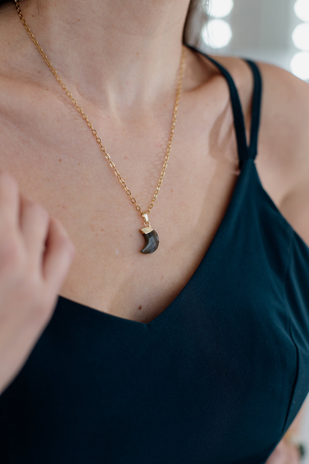 Moonstone Healing Necklace – Celestina-Labradorite-Nora Luxe