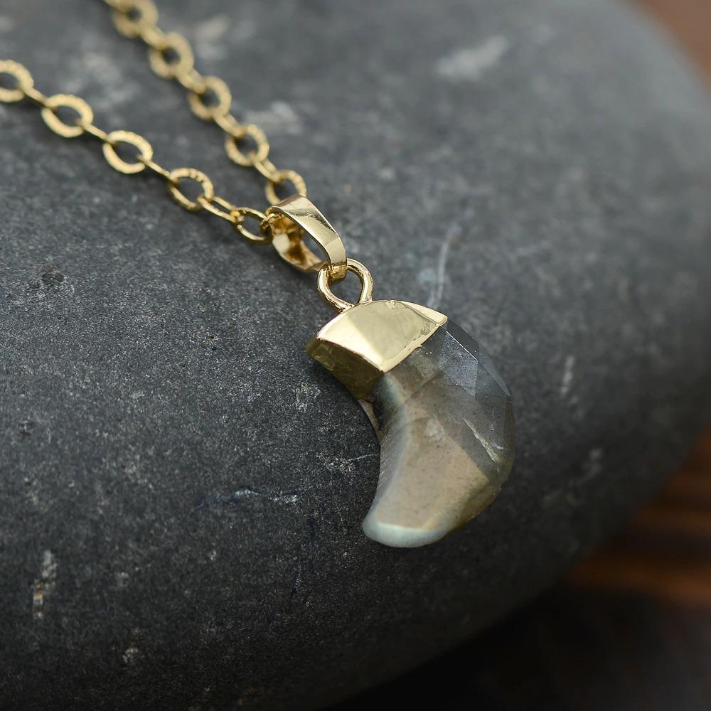 Moonstone Healing Necklace – Celestina-Labradorite-Nora Luxe