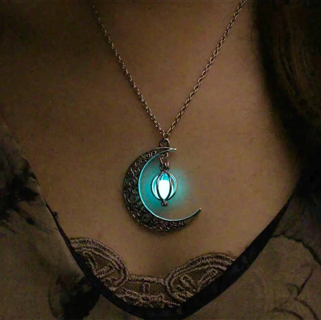 Moonstone Pendant Necklace-Nora Luxe