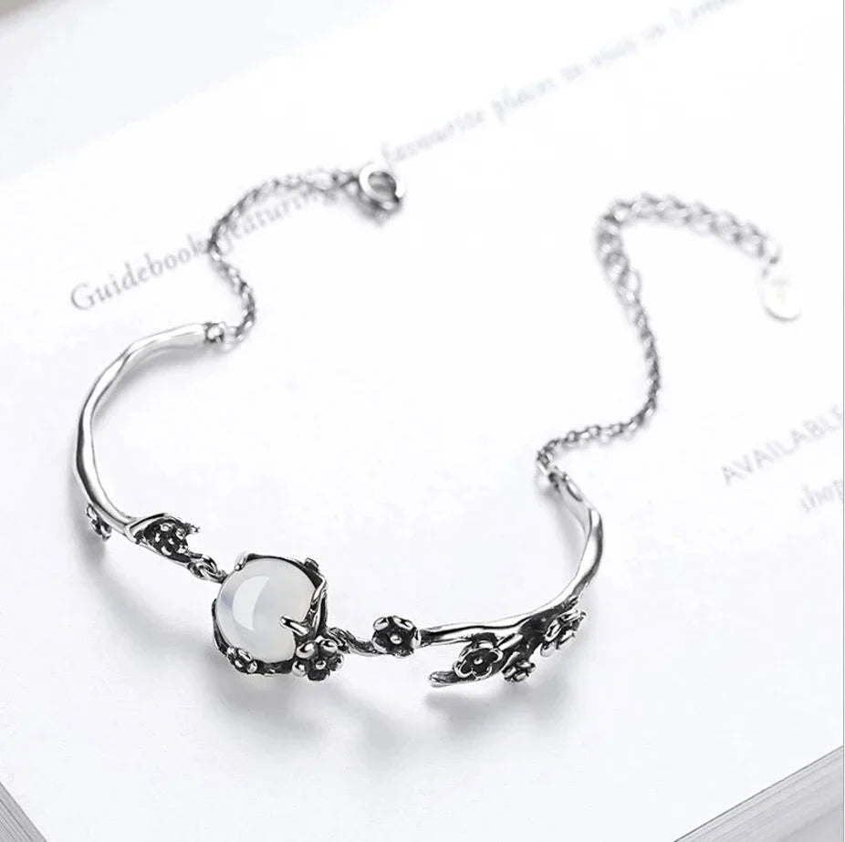 Moonstone Silver Bracelet | Elegant and Timeless Jewellery-Nora Luxe