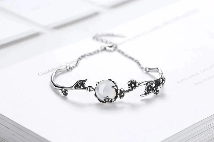Moonstone Silver Bracelet | Elegant and Timeless Jewellery-Nora Luxe