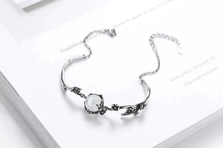 Moonstone Silver Bracelet | Elegant and Timeless Jewellery-Nora Luxe