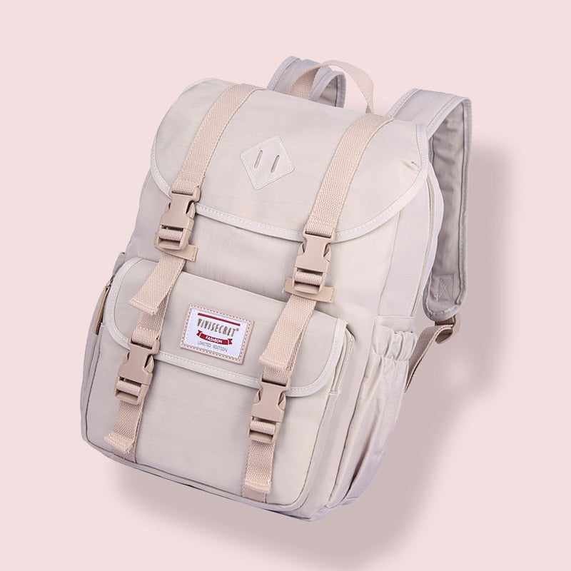 Lightweight Multi-Compartment Travel Backpack – Water-Resistant 20–35L Capacity