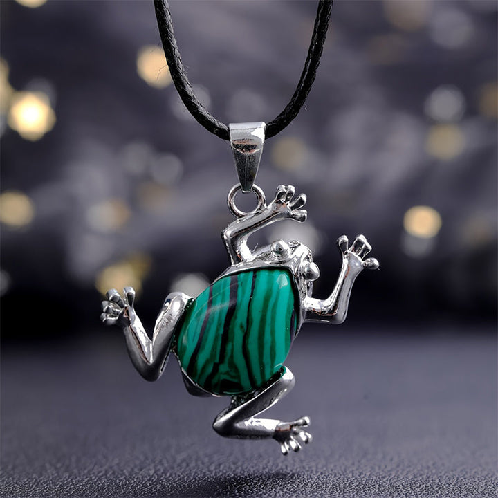 Natural Crystal Frog Meditation Necklace - Gaia-Malachite-Nora Luxe