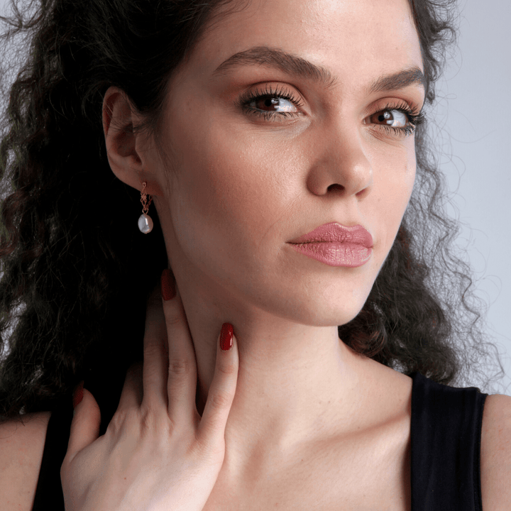 Natural Pearl Earrings - Vivienne-Nora Luxe