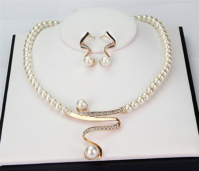 Natural Pearl Jewelry Set - Serena-Nora Luxe