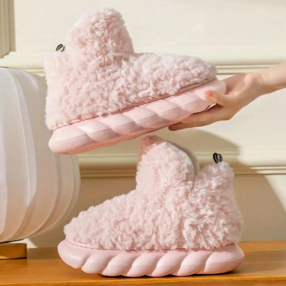 Nua - Comfy Teddy Slippers for Women-Pink-3-Nora Luxe