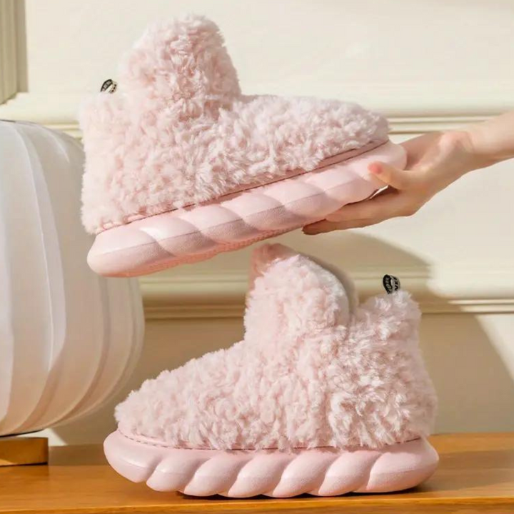 Nua - Comfy Teddy Slippers for Women-Pink-3-Nora Luxe