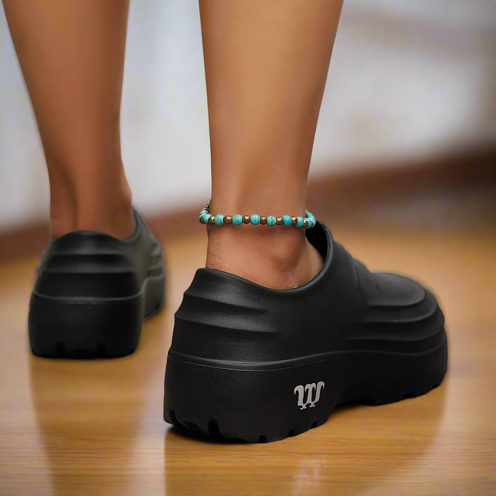 Orthopaedic Waterproof Clogs - AquaStep-Black-4.5-Nora Luxe