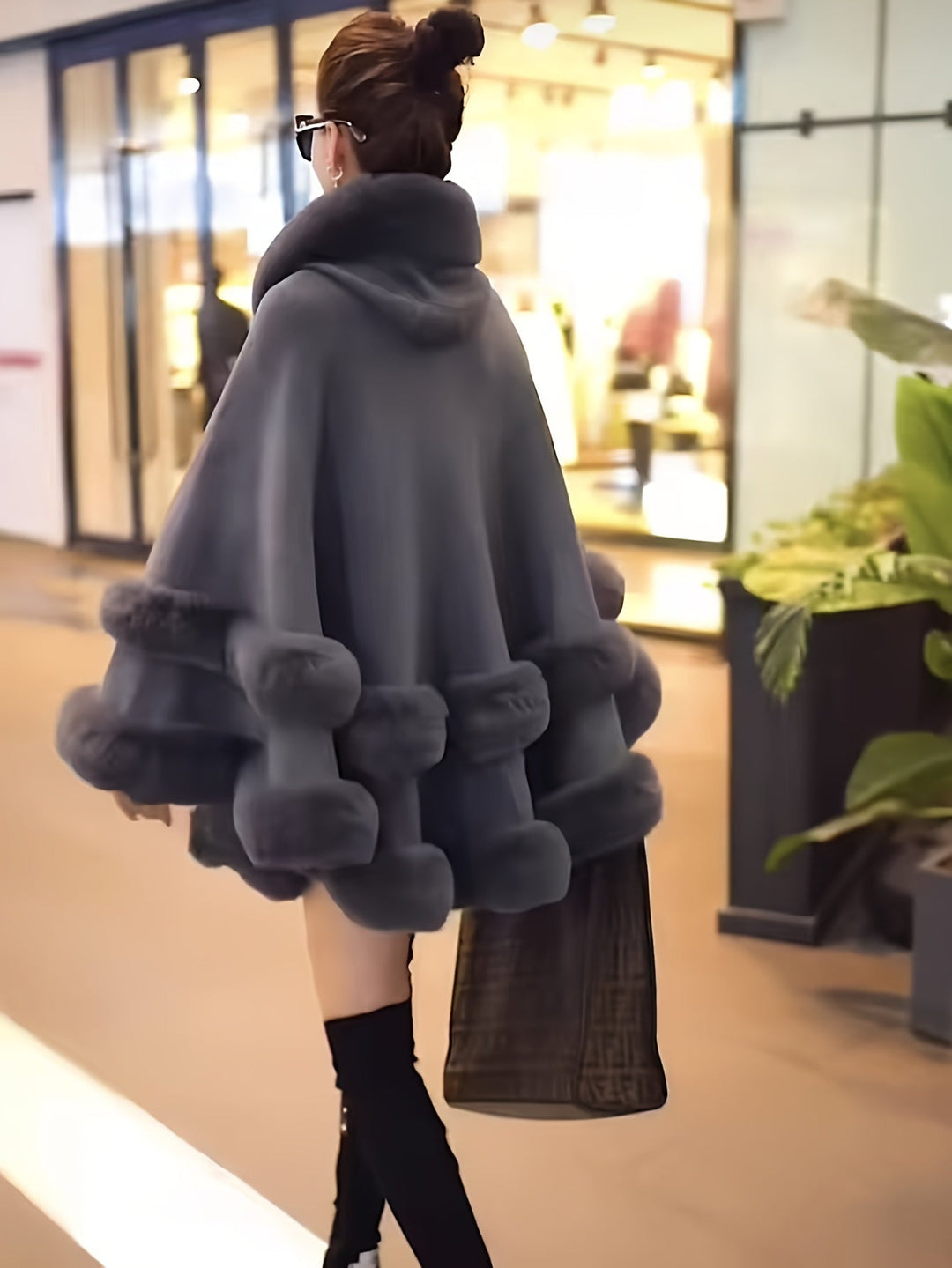 Oversized Furry Cape Jas for Women - Fiona-Gray-S-Nora Luxe
